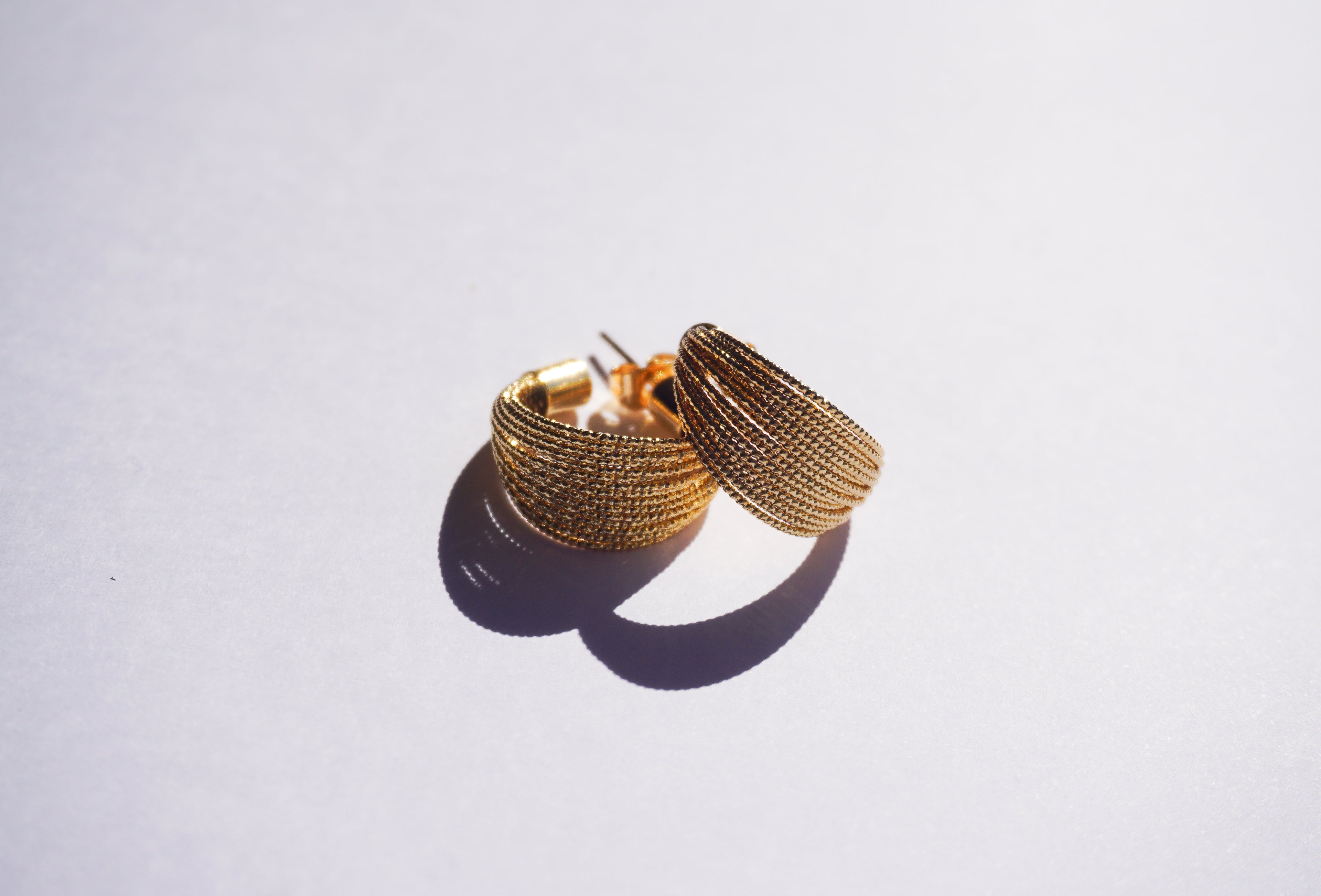 Aracada hilos con tope al final