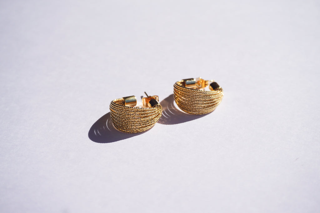 Aracada hilos con tope al final