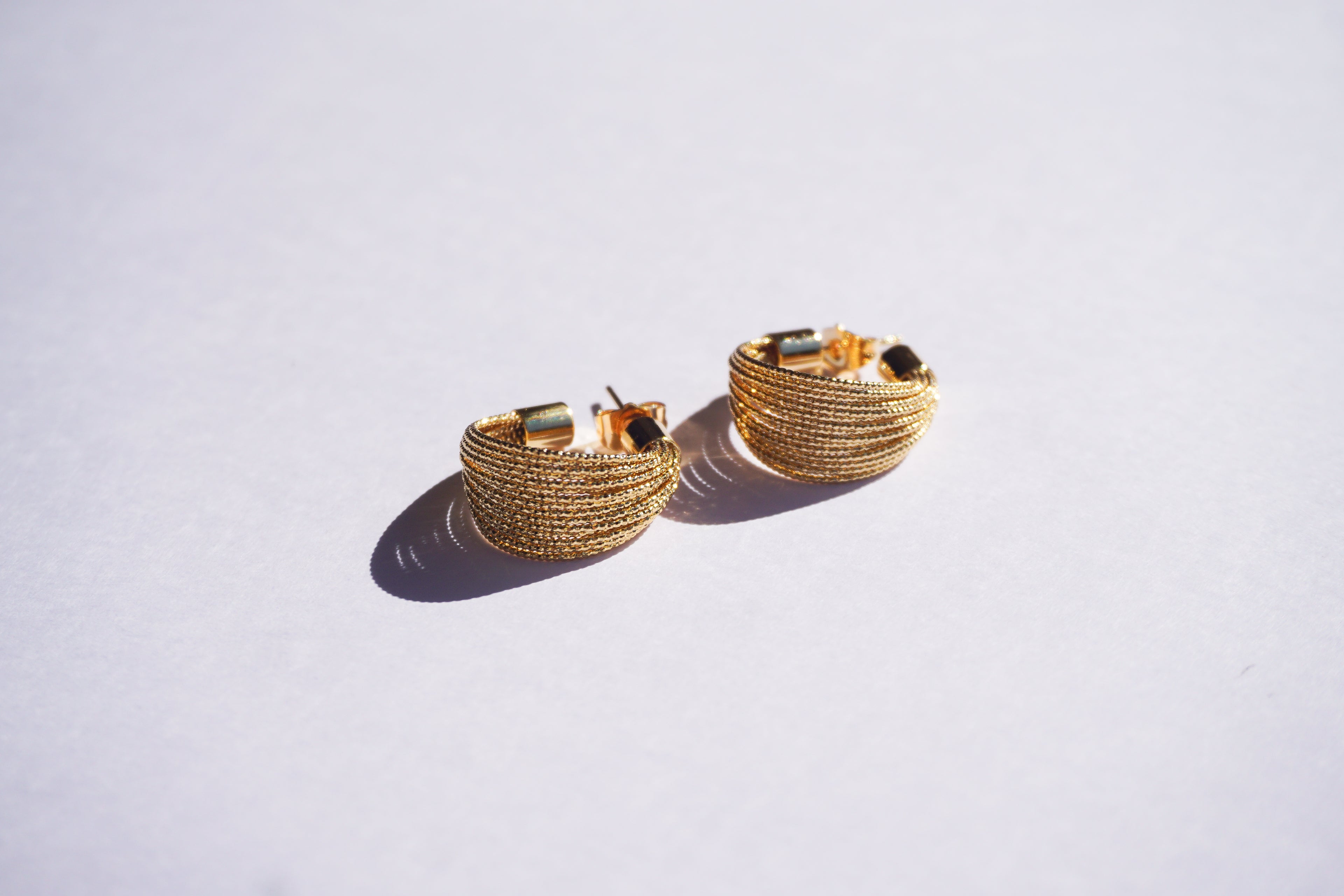 Aracada hilos con tope al final