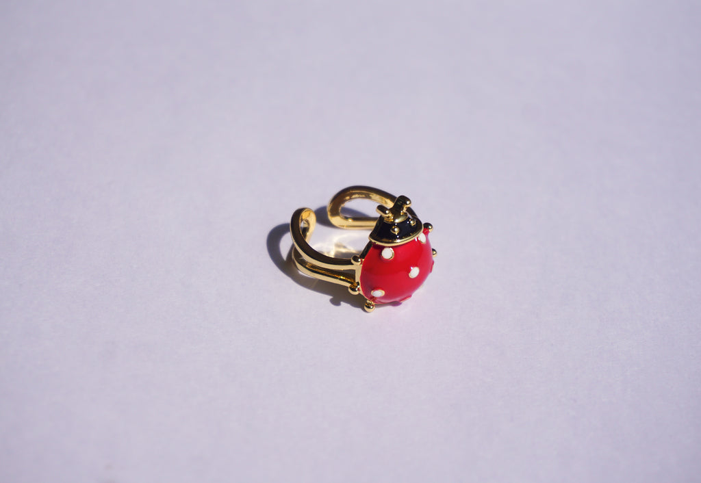 Anillo de chapa de oro ajustable de catarinas