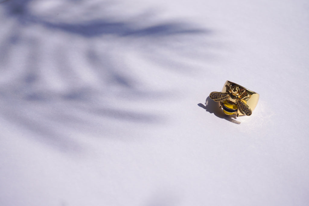 Anillo de chapa de oro ajustable de abejas