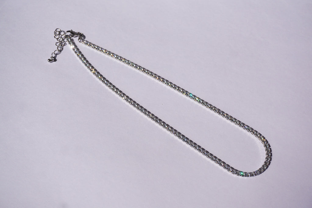 Chocker tennis plateado