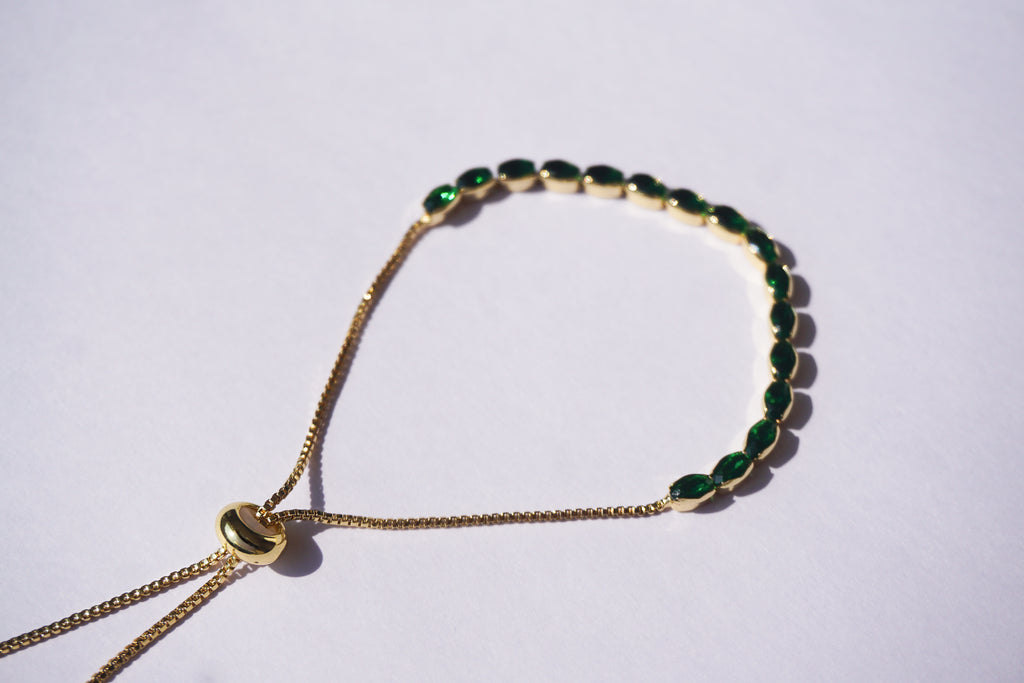 Pulsera tennis dorada con zirconias ovaladas