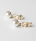 Aretes de perla y cascada de cristales baguette