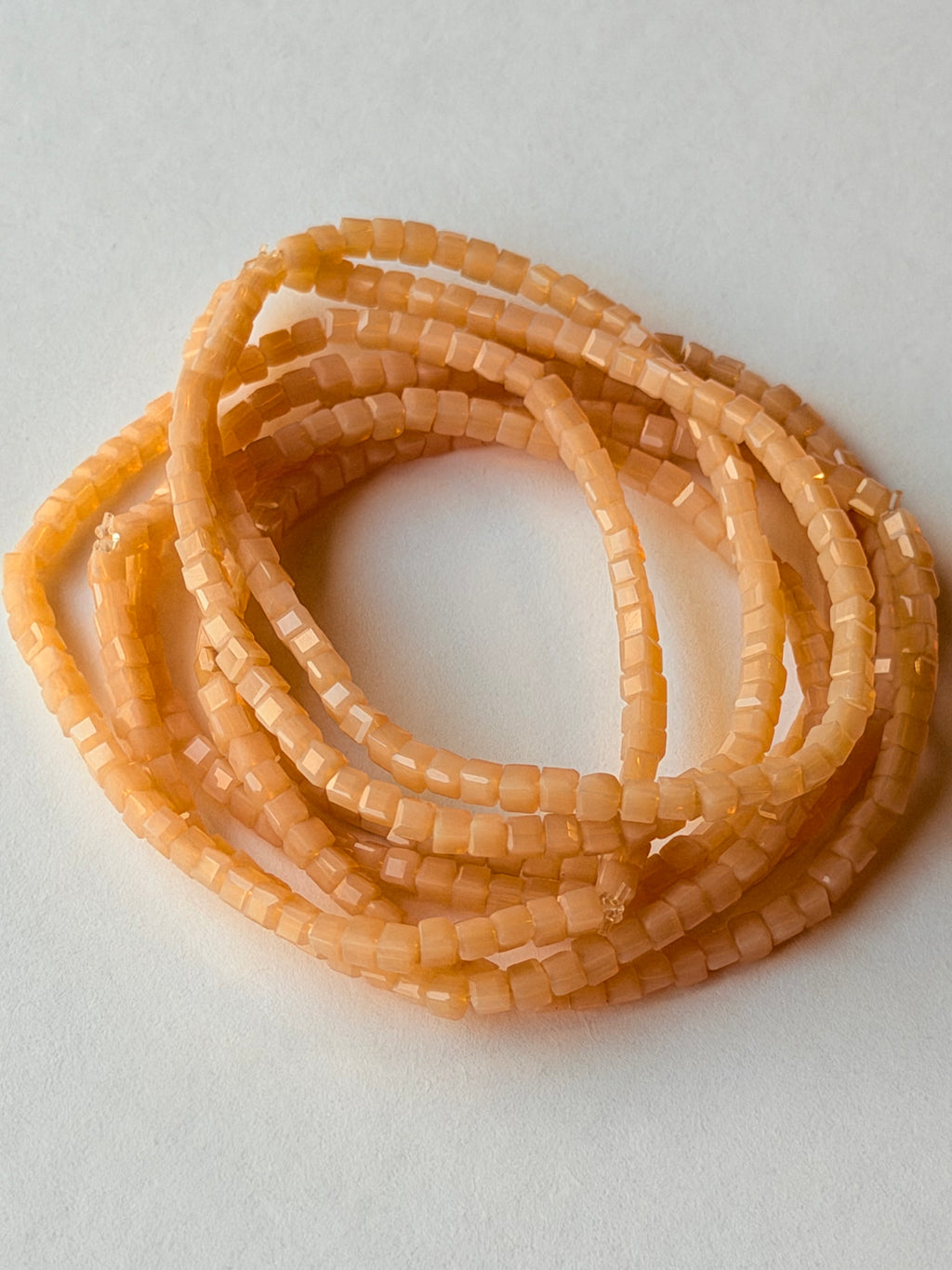 Pulsera de elástico nude