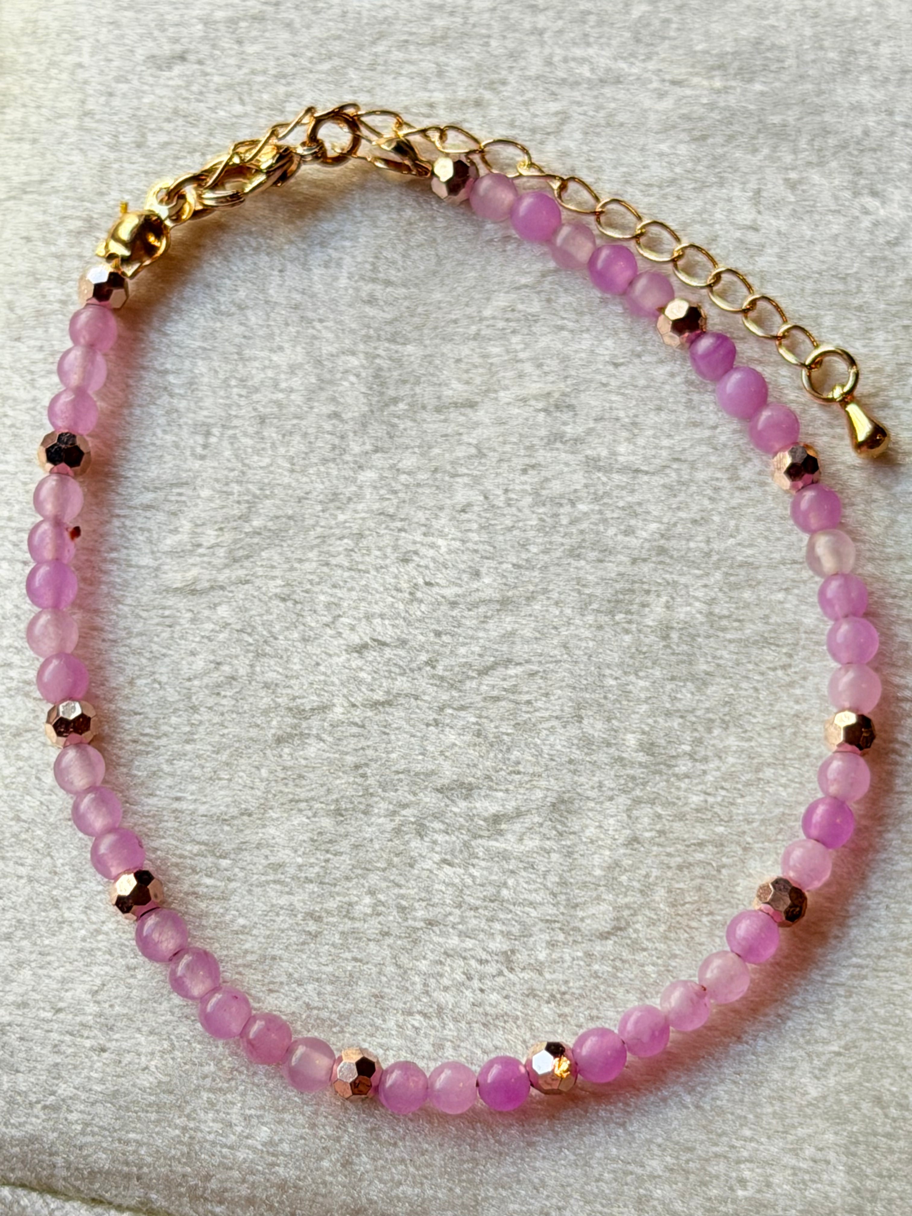 Pulsera de piedras naturales lilas