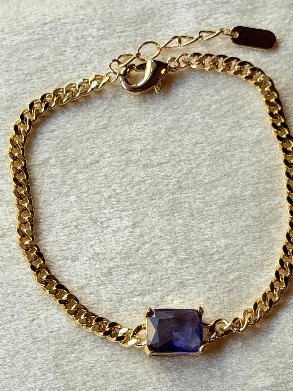 Pulsera de cadena con cristal morado