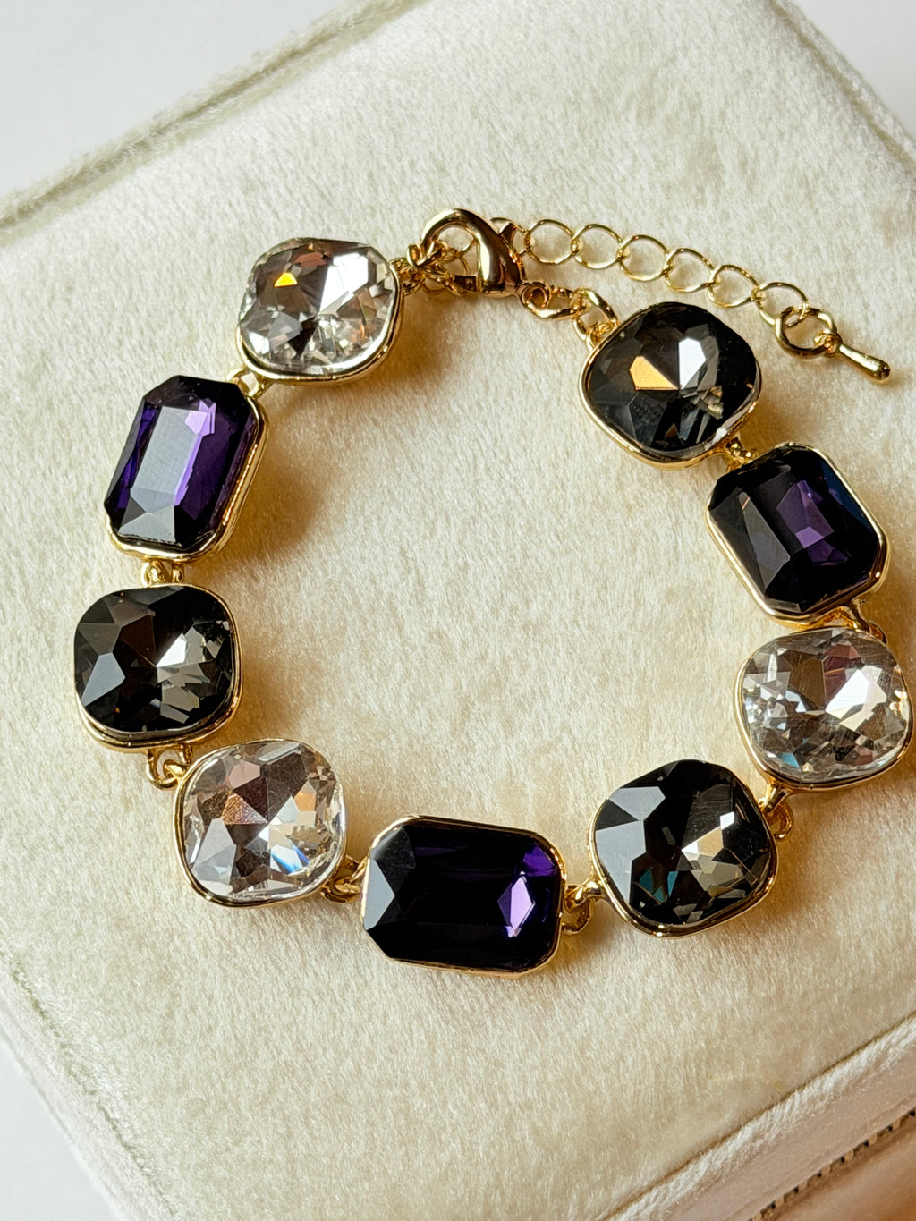 Pulsera de eslabones de piedras de colores