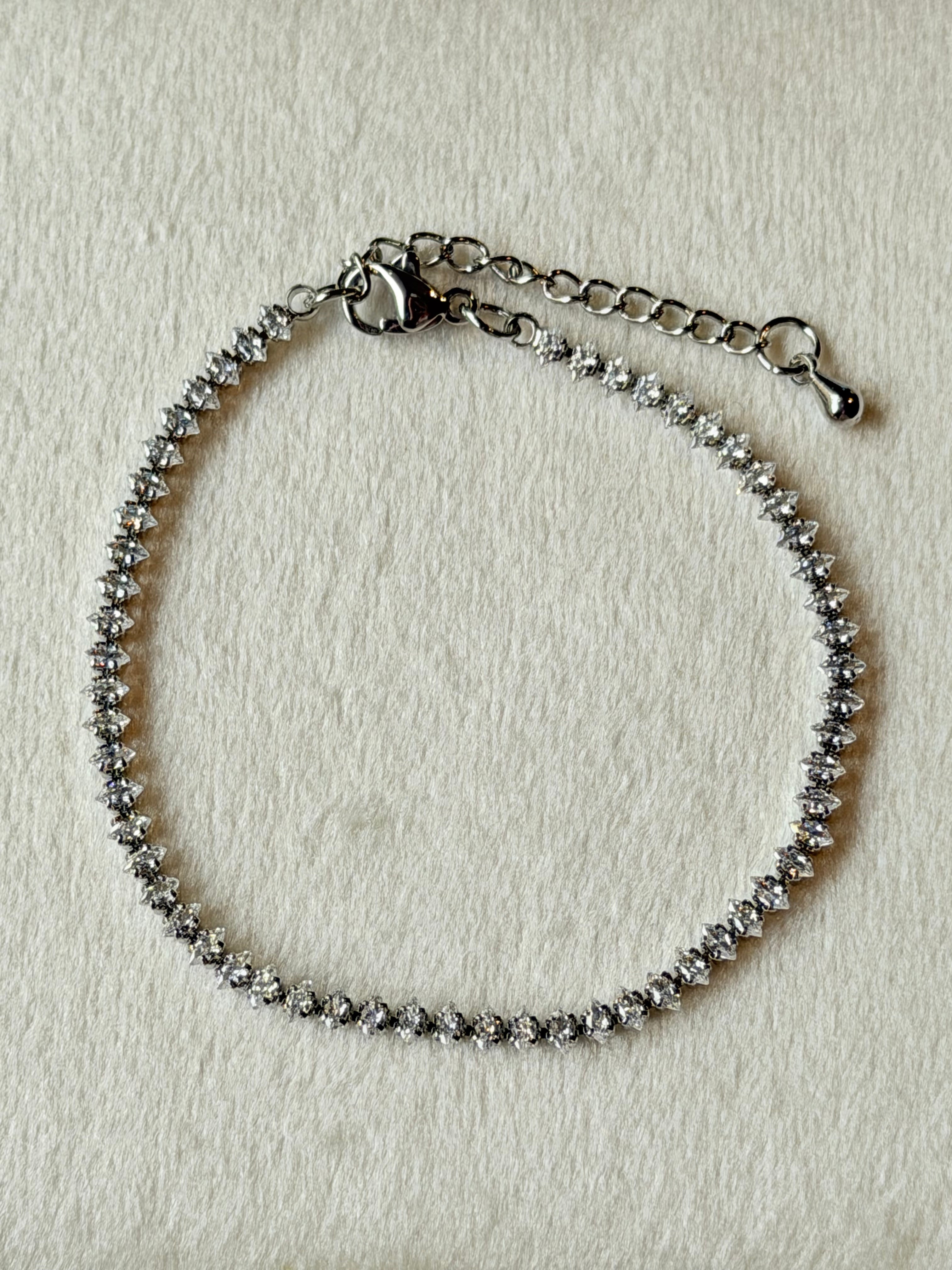 Pulsera tennis plateada con zirconias