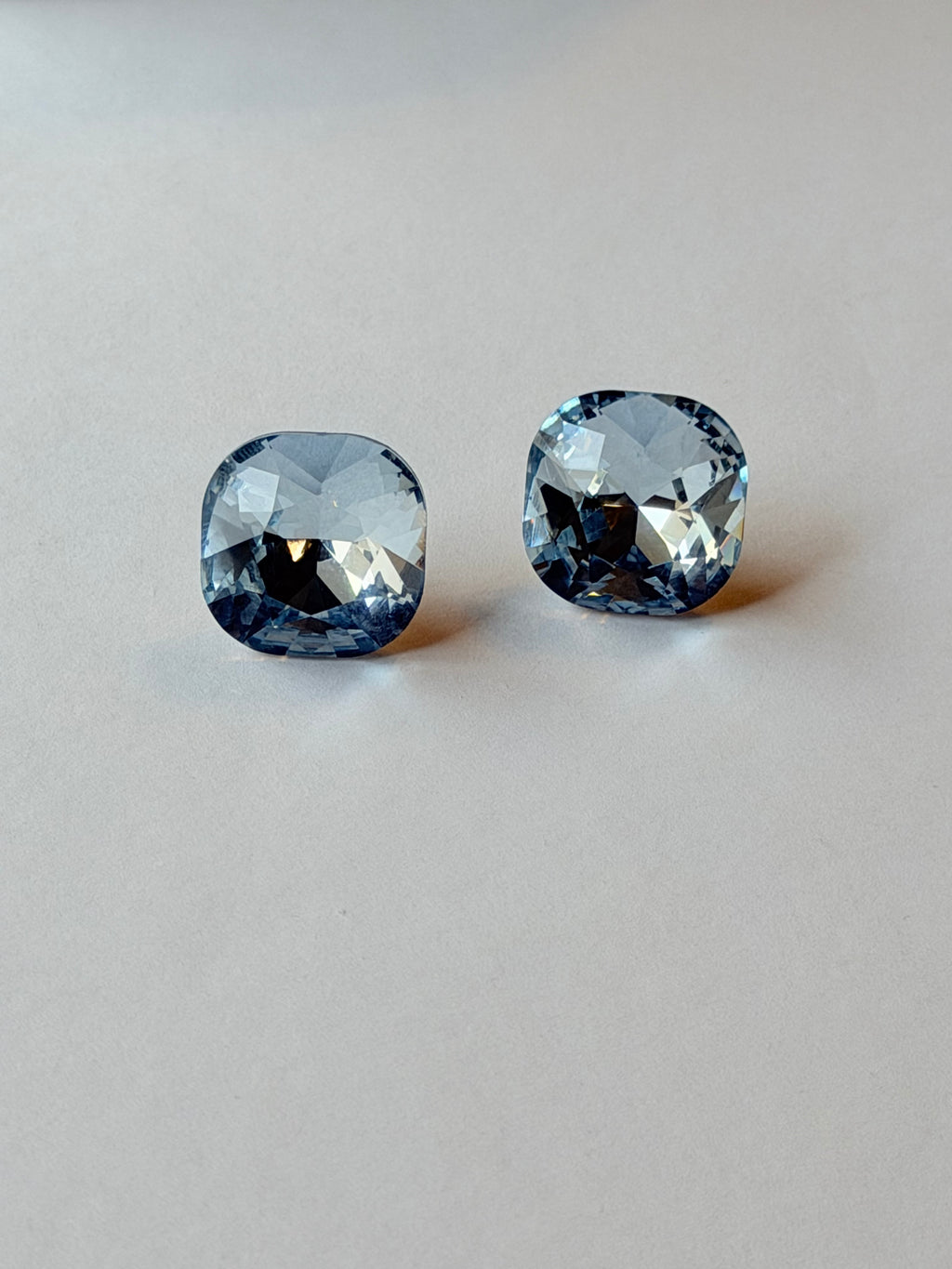 Broquel cuadrado de cristal