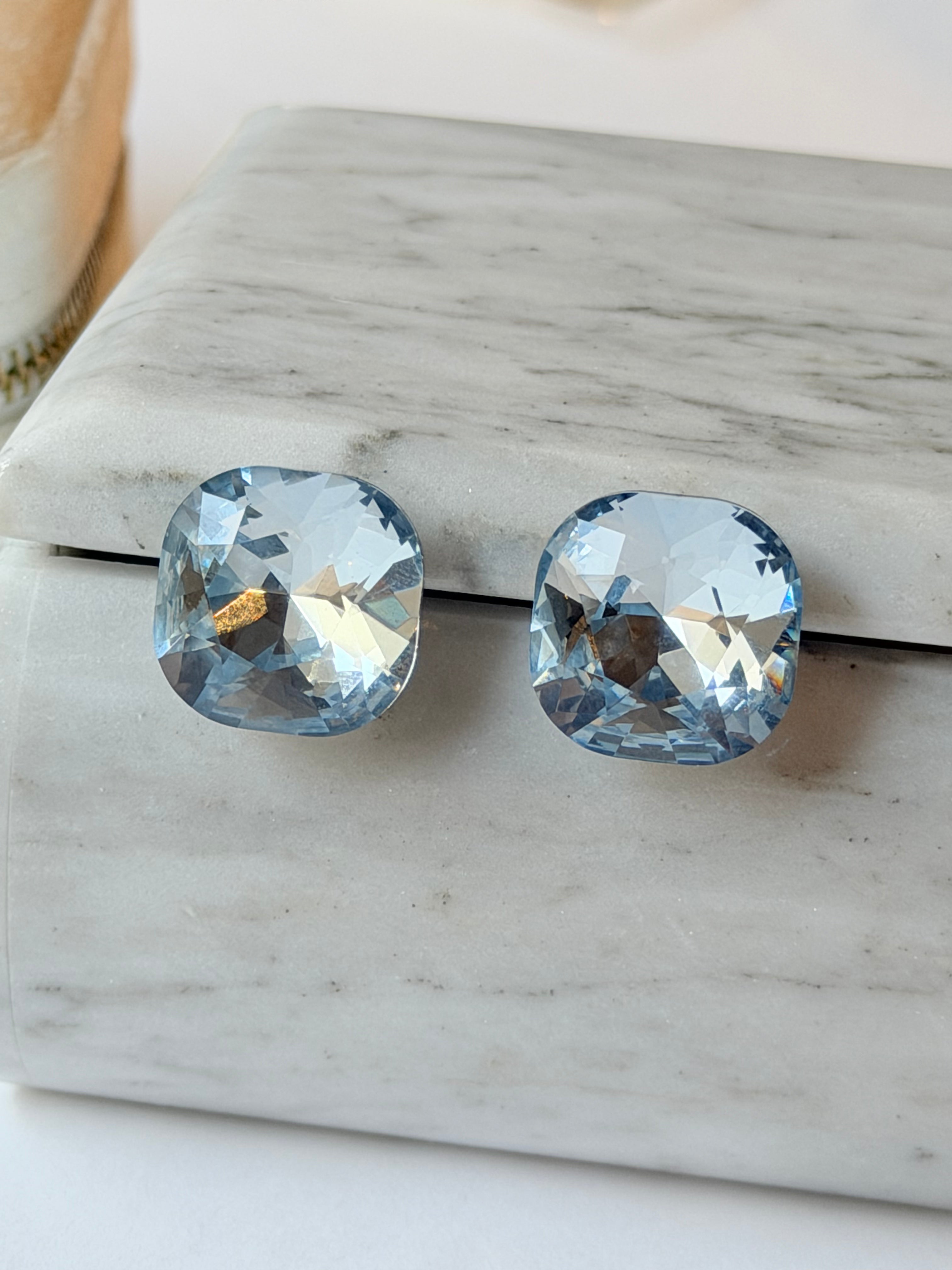 Broquel cuadrado de cristal